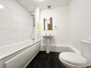 Bathroom - click for photo gallery